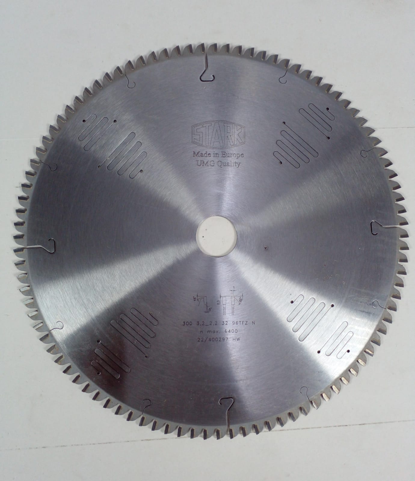 Aluminio / PVC