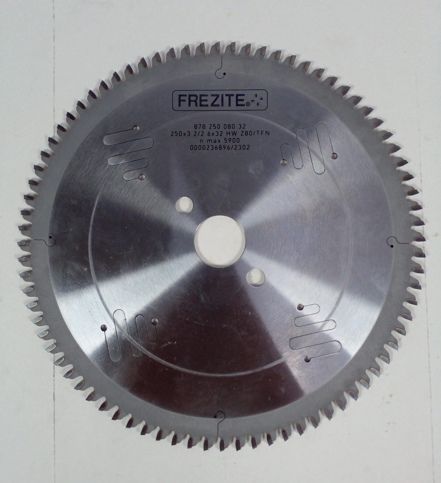 Aluminio / PVC