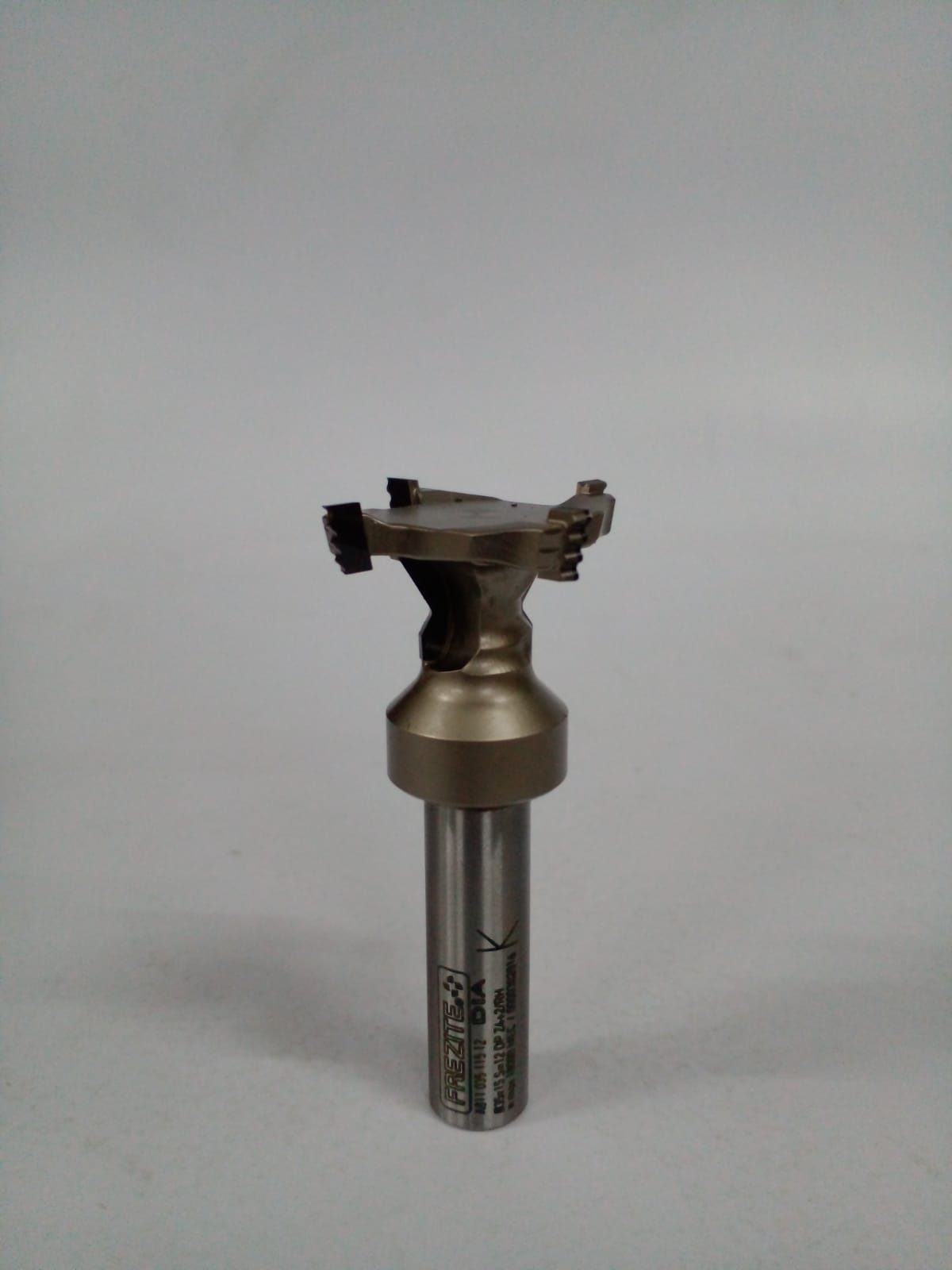 Vista 2 de Fresa PCD - para ranuras en "T" Ø 35 x 15 x 73 S=12 Z 4+2 DX - FREZITE