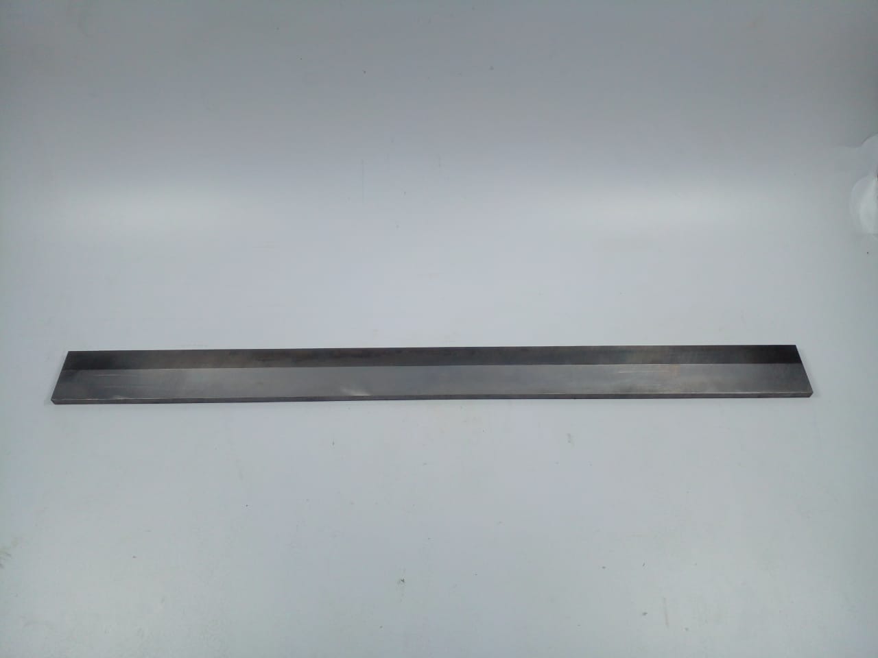 Dorso ranurado con metal duro