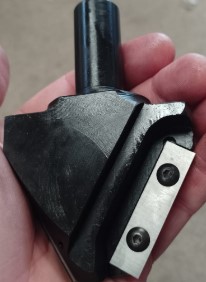 Fresa CNC con insertos perfil complejo